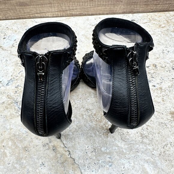 Manolo Blahnik Black Studded Leather Heels Sandals Womens Ankle Strap Size 39 - Picture 7 of 12